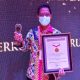 Asdar terima penghargaan anugerah pantun 1.000 guru Asean dari PERRUAS