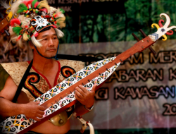 Sampek, Alat Musik Tradisional Suku Dayak Kalimantan Timur