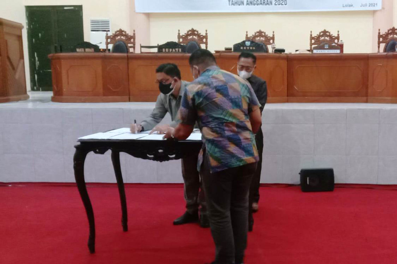 Lewat Paripurna, DPRD Bolmong Setujui LPj APBD 2020 - Memantau Segalanya