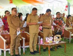 Pj Bupati Bolmong Terima Kunjungan Gubernur dan Wagub Sulut dalam Safari Natal bersama Warga Poigar