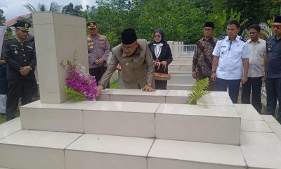 Pj. Wali Kota Kotamobagu Memimpin Ziarah Makam dalam Perayaan HUT Kota, (Foto: ZONAUTARA.com/Sajidin Kandoli).