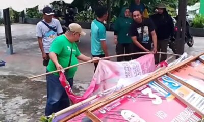 Relawan PRL saat mengumpulkan APK di sejumlah titik di Kotamobagu, (Foto: TENTANGPUAN.com/Tri Deyna).