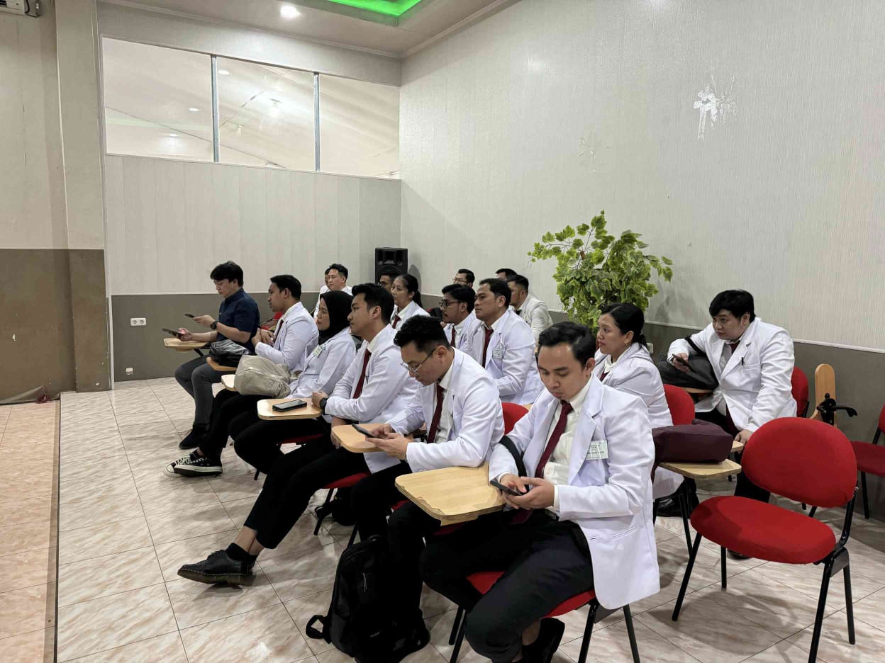 Bagian Bedah FK UNSRAT dan RSUP Prof. R.D. Kandou sukses gelar ujian kompetensi nasional wilayah IV 8 Bagian Bedah FK UNSRAT dan RSUP Prof. R.D. Kandou sukses gelar ujian kompetensi nasional wilayah IV