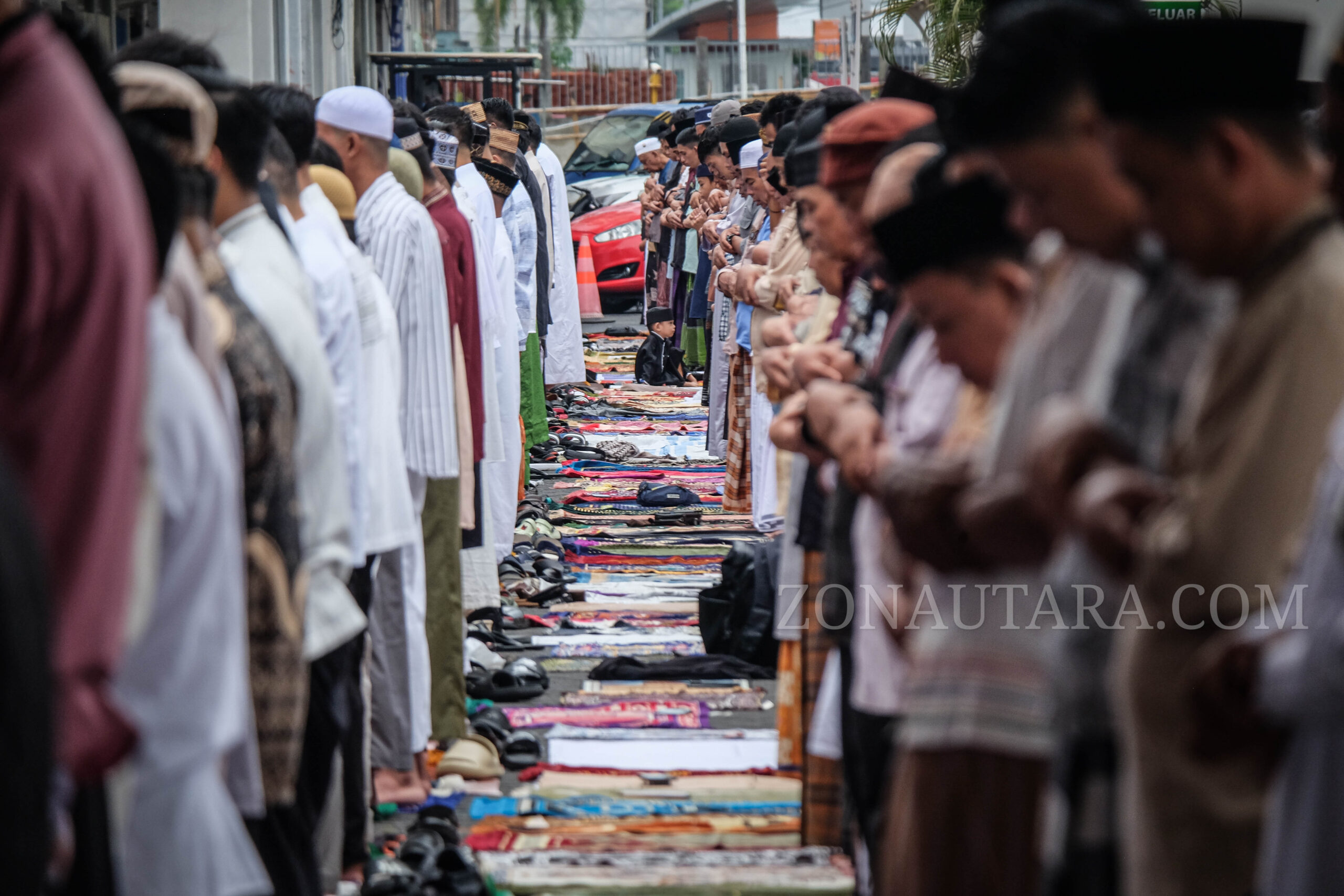 FOTO: Shalat Idul Fitri 1446 H di Manado Town Square