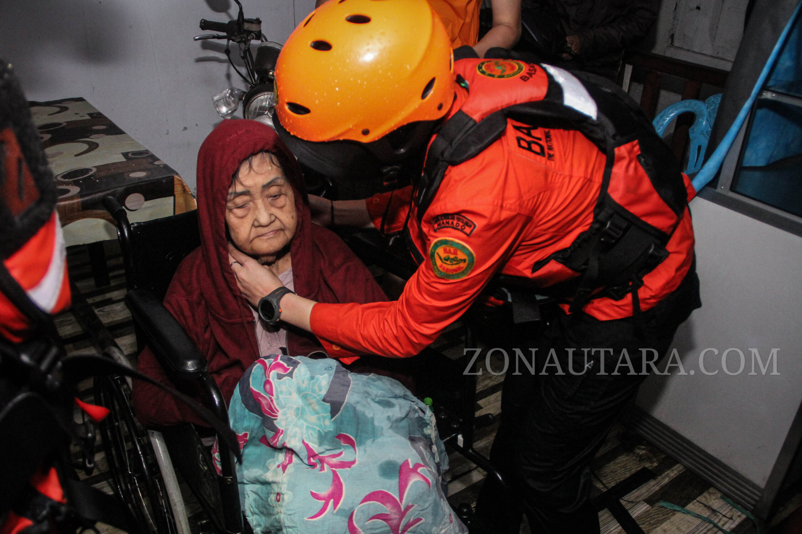 FOTO: Hari kedua banjir di Kota Manado 7 FOTO: Hari kedua banjir di Kota Manado