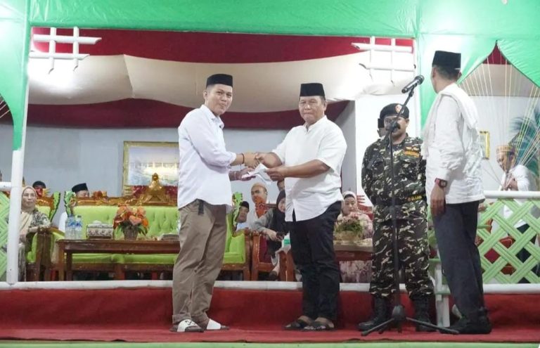 Safari Ramadan di Bolsel: Iskandar-Deddy buka puasa hingga Tarawih bersama warga Posigadan
