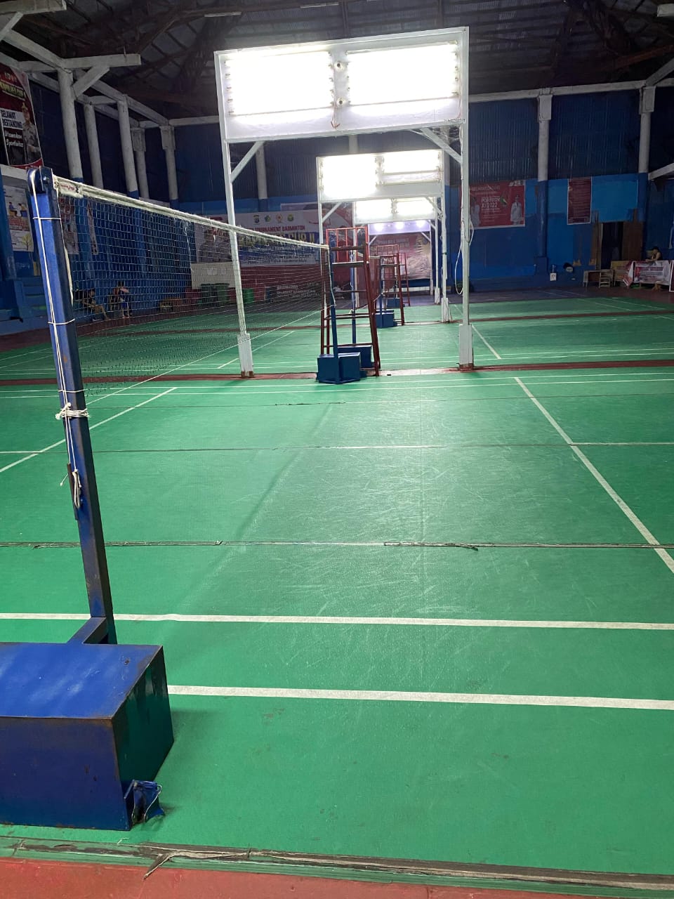 Dampak tarif naik, lapangan badminton di gedung Korpri Kotamobagu sepi peminat 9 Dampak tarif naik, lapangan badminton di gedung Korpri Kotamobagu sepi peminat