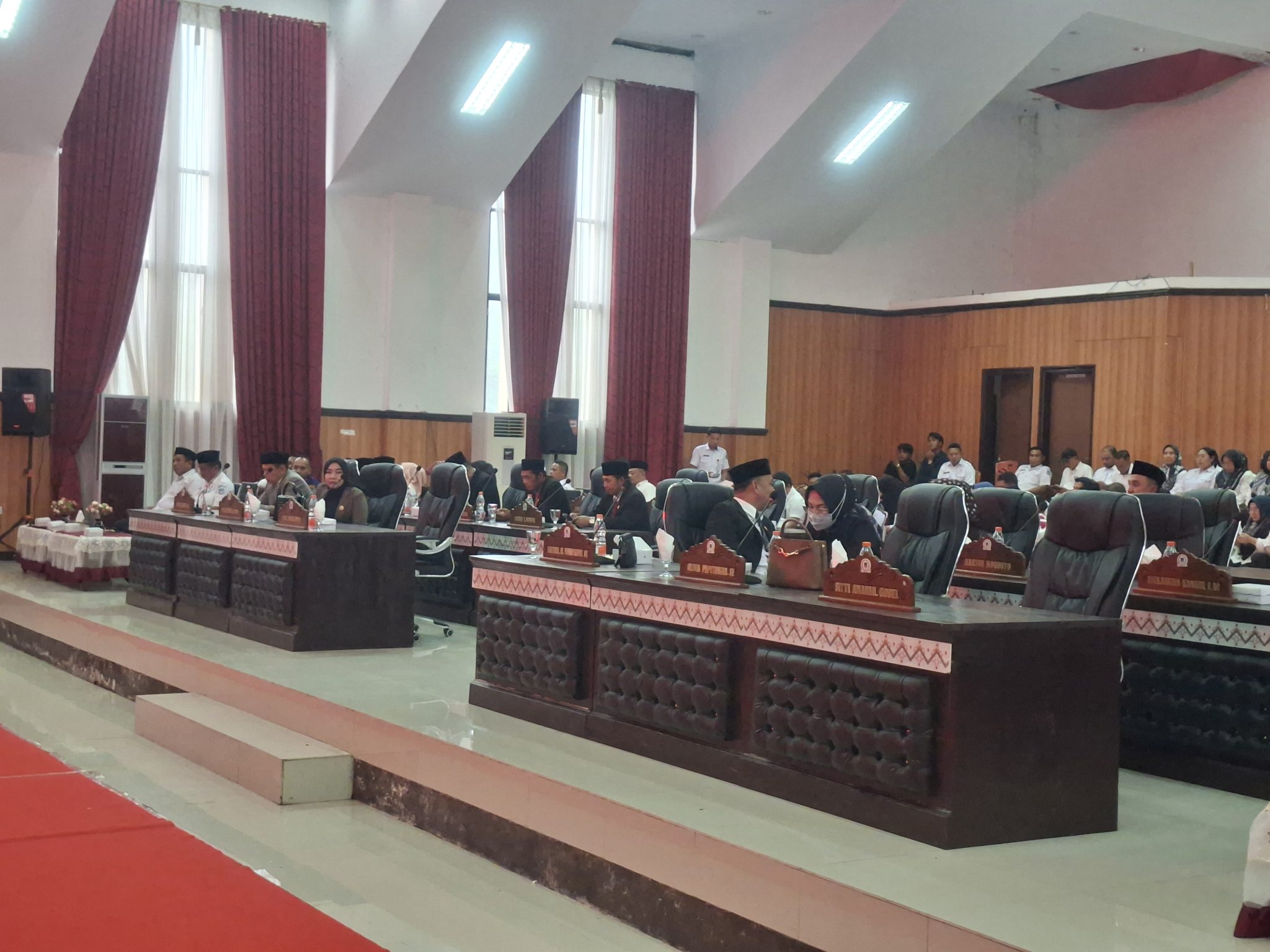 Dipimpin ketua DPRD Bolsel, tiga fraksi kompak dukung ranperda dan Ranperbup APBD 2024