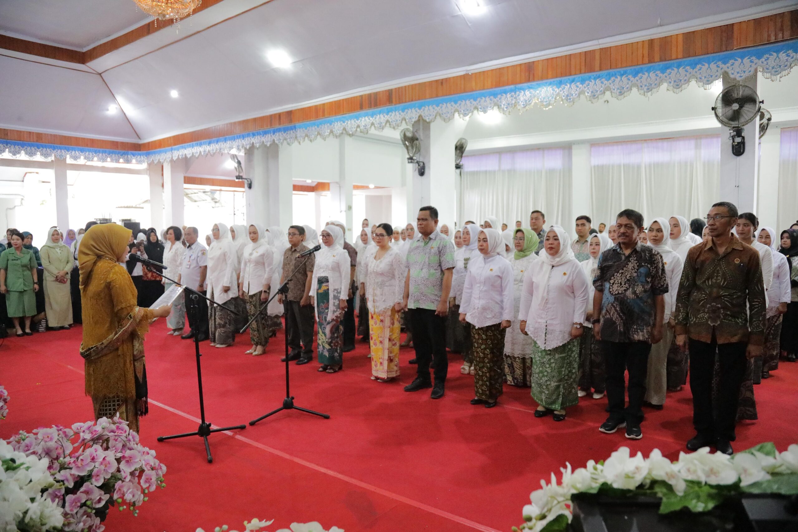 Wali Kota dorong sinergi program Dekranasda Pokja PAUD dan Posyandu Kotamobagu 9 Wali Kota dorong sinergi program Dekranasda Pokja PAUD dan Posyandu Kotamobagu
