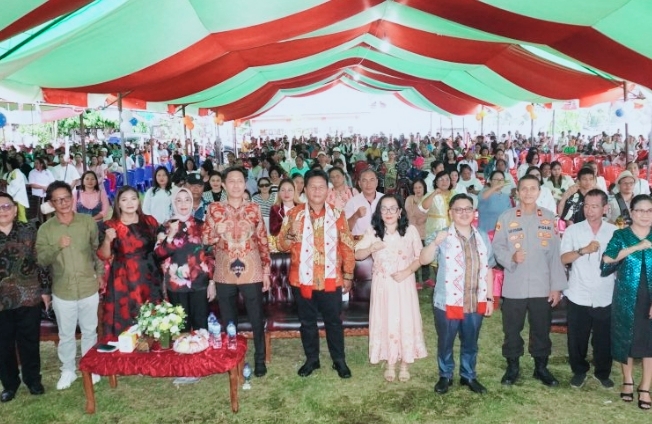 Iskandar-Deddy hadiri perayaan Kaum Ibu GMIBM: Persatuan dan keteladanan iman menggema di Modisi