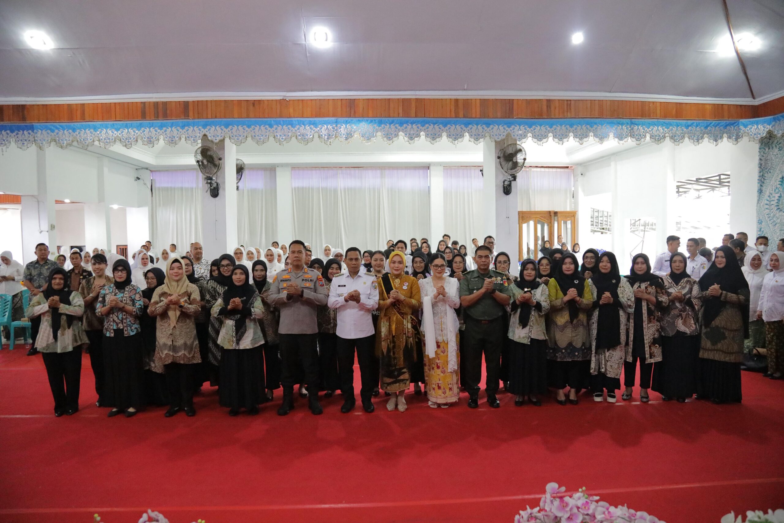 Wali Kota dorong sinergi program Dekranasda Pokja PAUD dan Posyandu Kotamobagu 8 Wali Kota dorong sinergi program Dekranasda Pokja PAUD dan Posyandu Kotamobagu