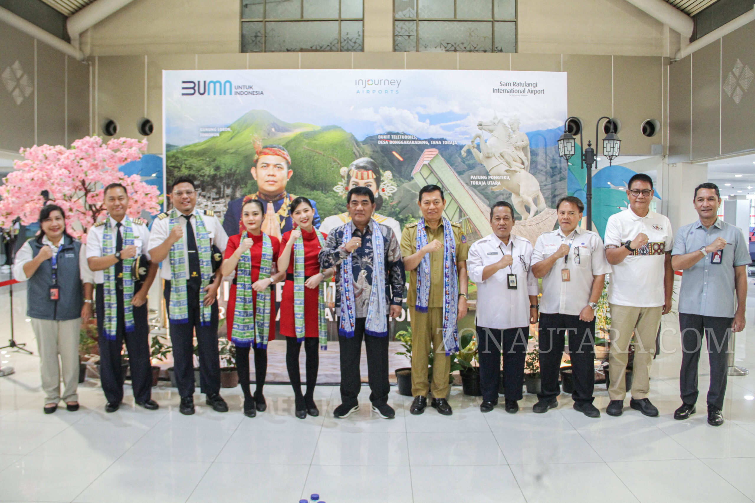 FOTO: Penerbangan perdana Manado - Tana Toraja 15 FOTO: Penerbangan perdana Manado - Tana Toraja