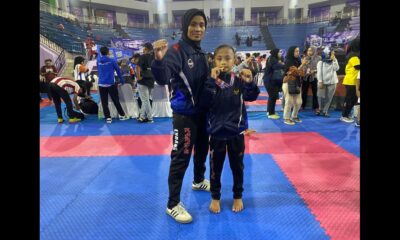 Zubair Azzam Husain bersama sang ibu sekaligus pelatih, Endang Luwiti.