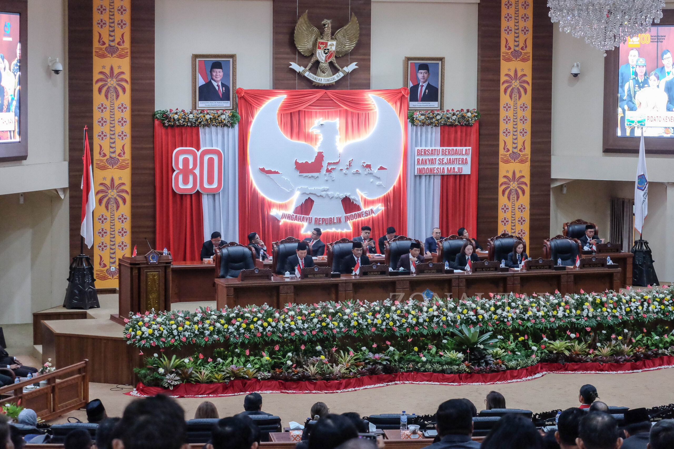 FOTO: Gubernur dan Wagub Sulut ikut saksikan Pidato Kenegaraan Presiden 13 FOTO: Gubernur dan Wagub Sulut ikut saksikan Pidato Kenegaraan Presiden