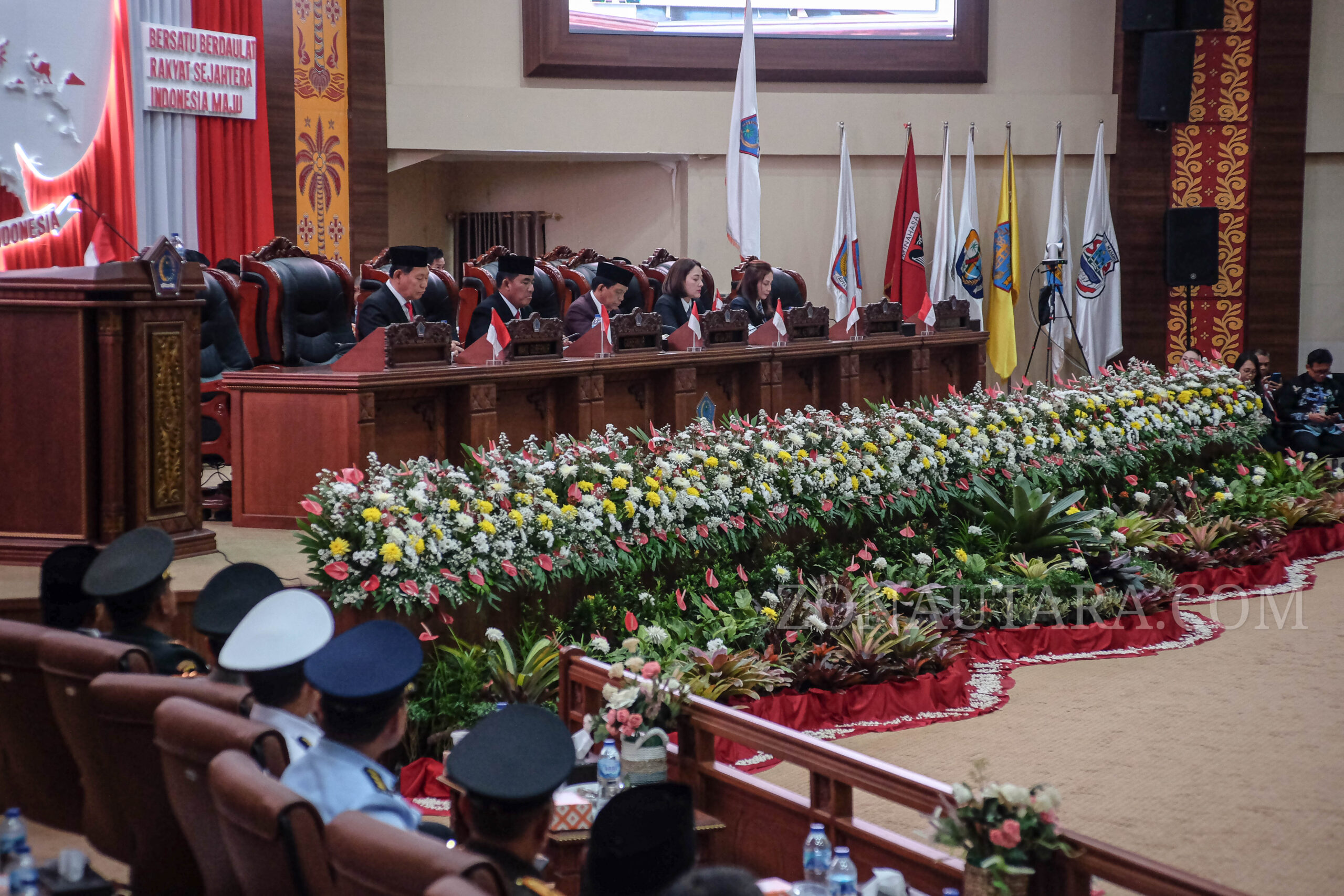 FOTO: Gubernur dan Wagub Sulut ikut saksikan Pidato Kenegaraan Presiden 8 FOTO: Gubernur dan Wagub Sulut ikut saksikan Pidato Kenegaraan Presiden
