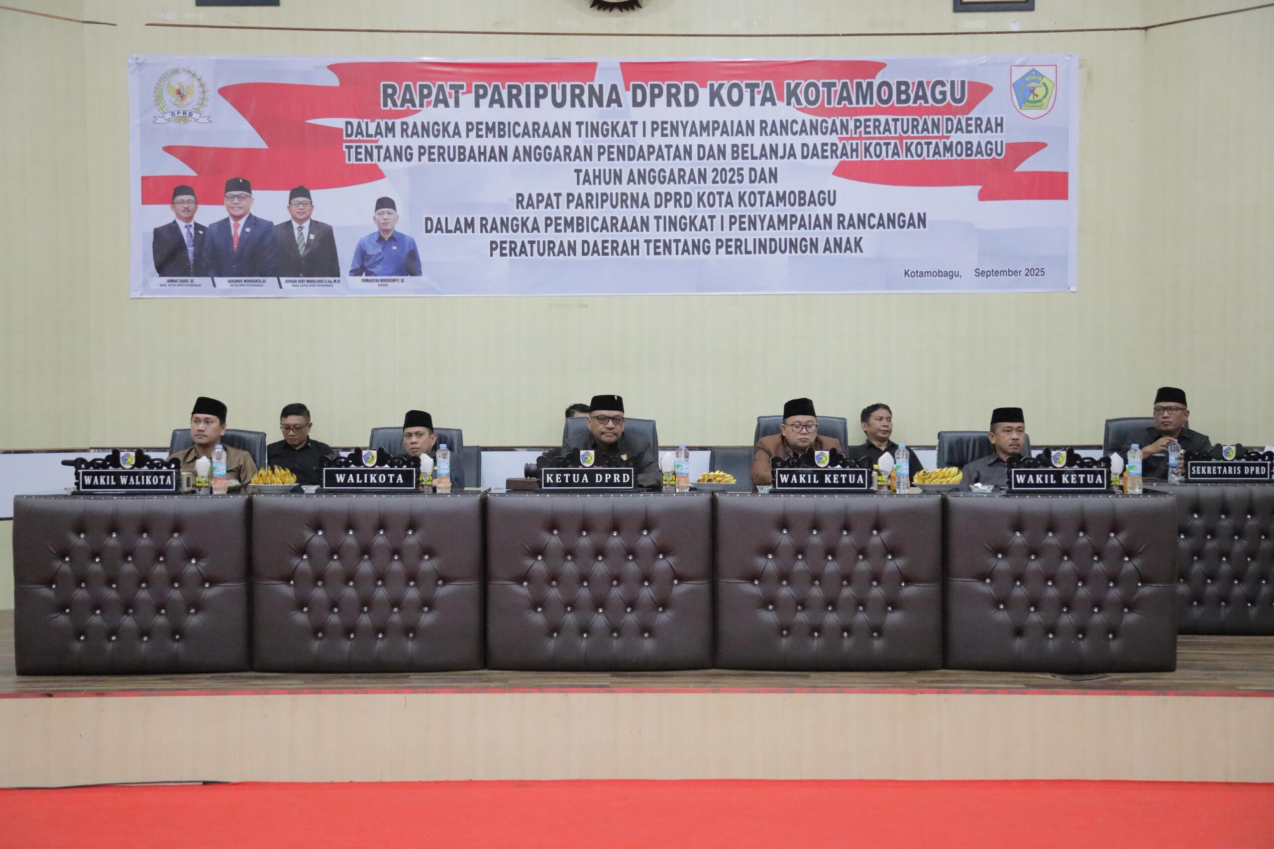Wali Kota Kotamobagu sampaikan komitmen pembangunan berkelanjutan dalam Rapat Paripurna DPRD 11 Wali Kota Kotamobagu sampaikan komitmen pembangunan berkelanjutan dalam Rapat Paripurna DPRD