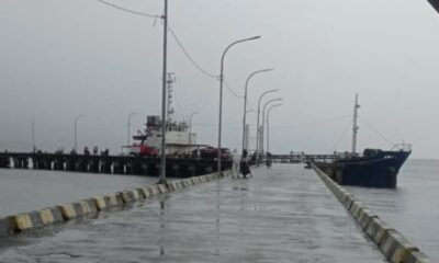 Kelangkaan BBM dikeluhkan warga, Pemkab Sitaro pastikan kapal distribusi sudah tiba di pelabuhan