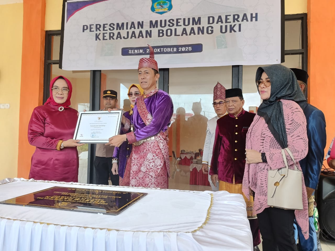 Disdikbud Bolsel ukir sejarah, Bupati Iskandar resmikan museum kerajaan Bolaang Uki 9 Disdikbud Bolsel ukir sejarah, Bupati Iskandar resmikan museum kerajaan Bolaang Uki