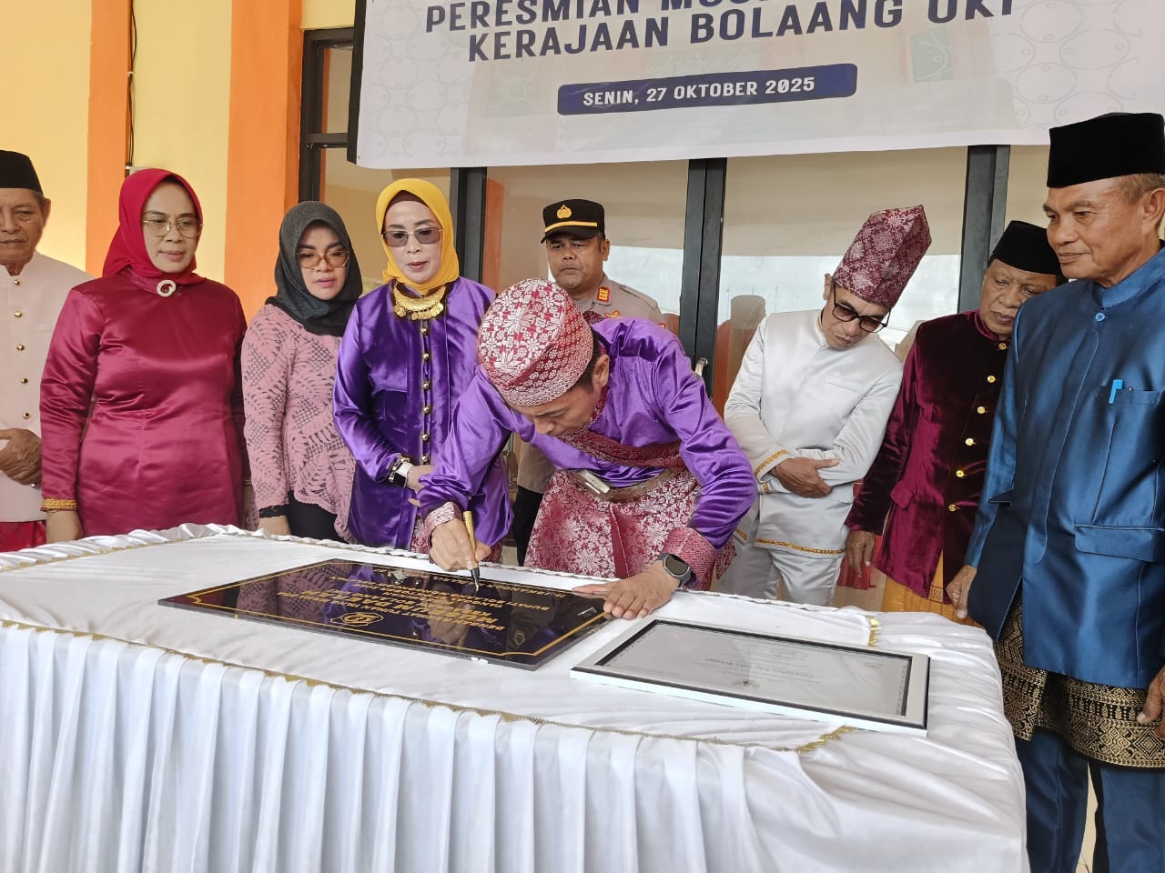 Disdikbud Bolsel ukir sejarah, Bupati Iskandar resmikan museum kerajaan Bolaang Uki 8 Disdikbud Bolsel ukir sejarah, Bupati Iskandar resmikan museum kerajaan Bolaang Uki