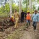 Bupati Yusra tinjau pembangunan jalan produksi di Kopandakan II, tegaskan manfaat ganda untuk masyarakat