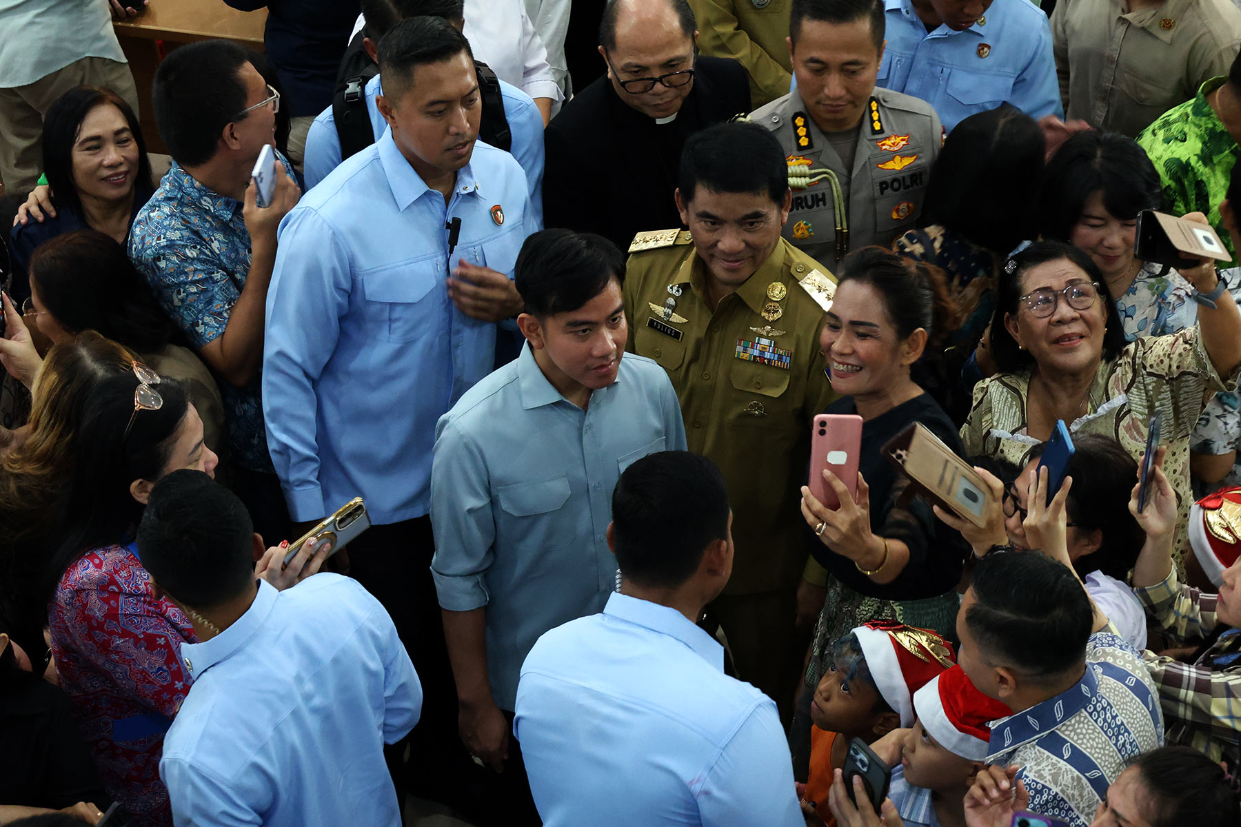 Wapres Gibran kunjungi Sulut, hadiri sejumlah agenda 11 Wapres Gibran kunjungi Sulut, hadiri sejumlah agenda
