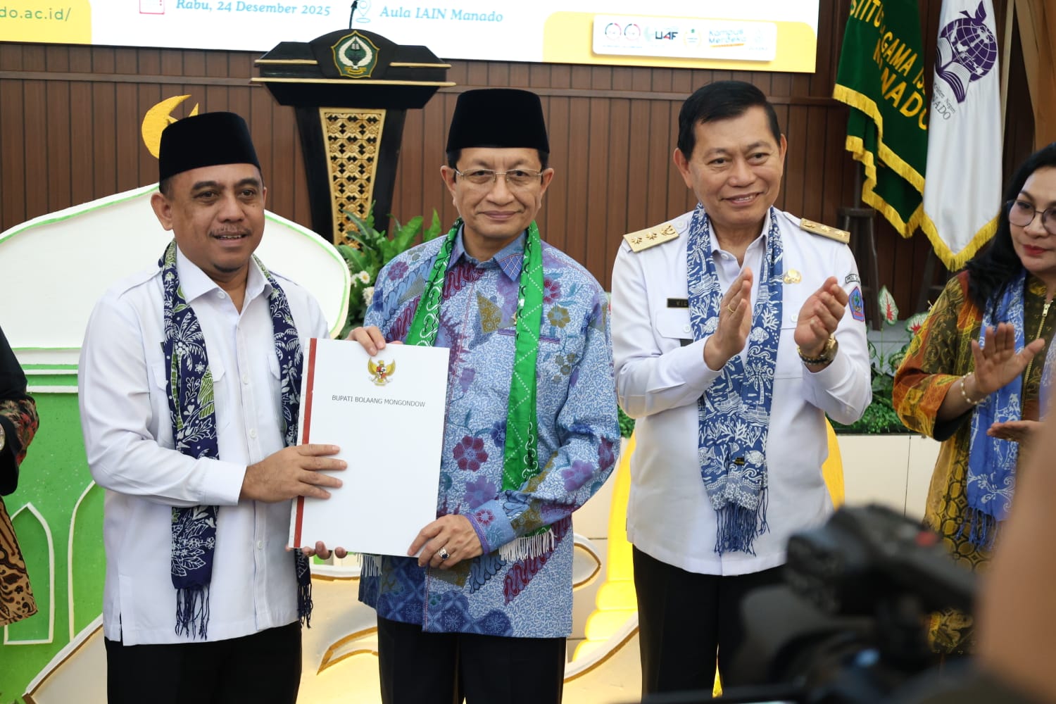 Didampingi Victor Mailangkay, Menag Nasaruddin Umar perkuat moderasi beragama di Sulut 8 Didampingi Victor Mailangkay, Menag Nasaruddin Umar perkuat moderasi beragama di Sulut