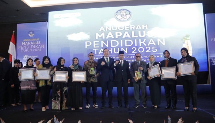 Kolaborasi pendidikan Kotamobagu berbuah delapan penghargaan di Anugerah Mapalus 2025