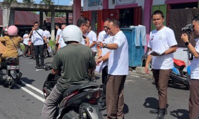 Sasar pengendara, Kejari Sitaro kampanyekan antikorupsi di ruang publik