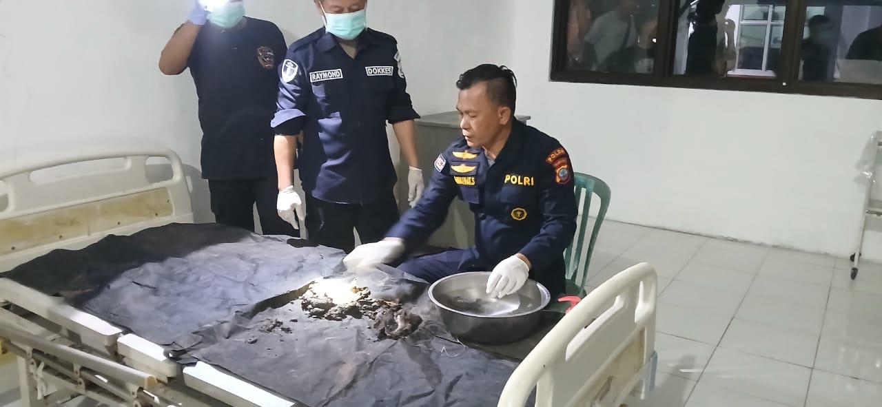 Temuan diduga kulit kepala dan rahang gigi manusia di lokasi banjir bandang Siau