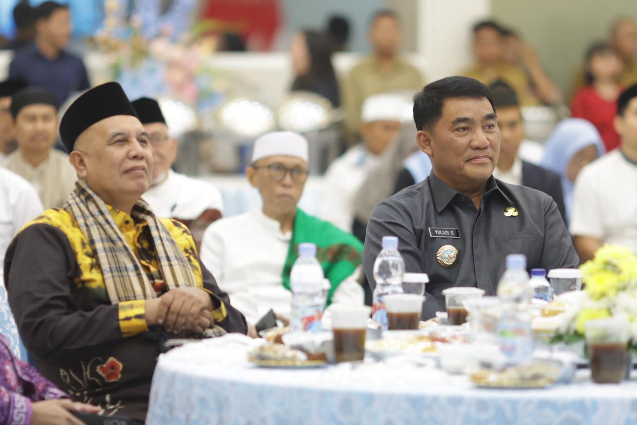 Buka puasa bersama MUI, Yulius Selvanus tegaskan komitmen jaga kerukunan di Sulut