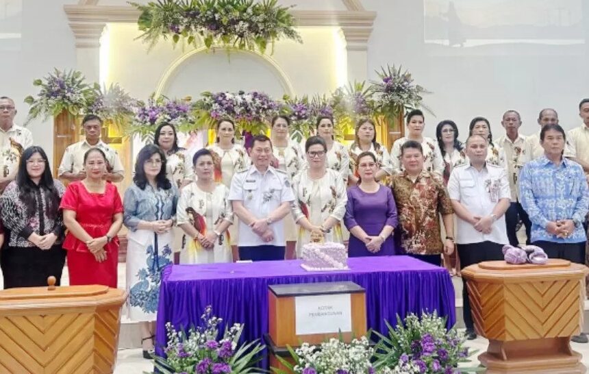 Victor Mailangkay apresiasi semangat gotong royong jemaat GMIM El-Roi Malalayang