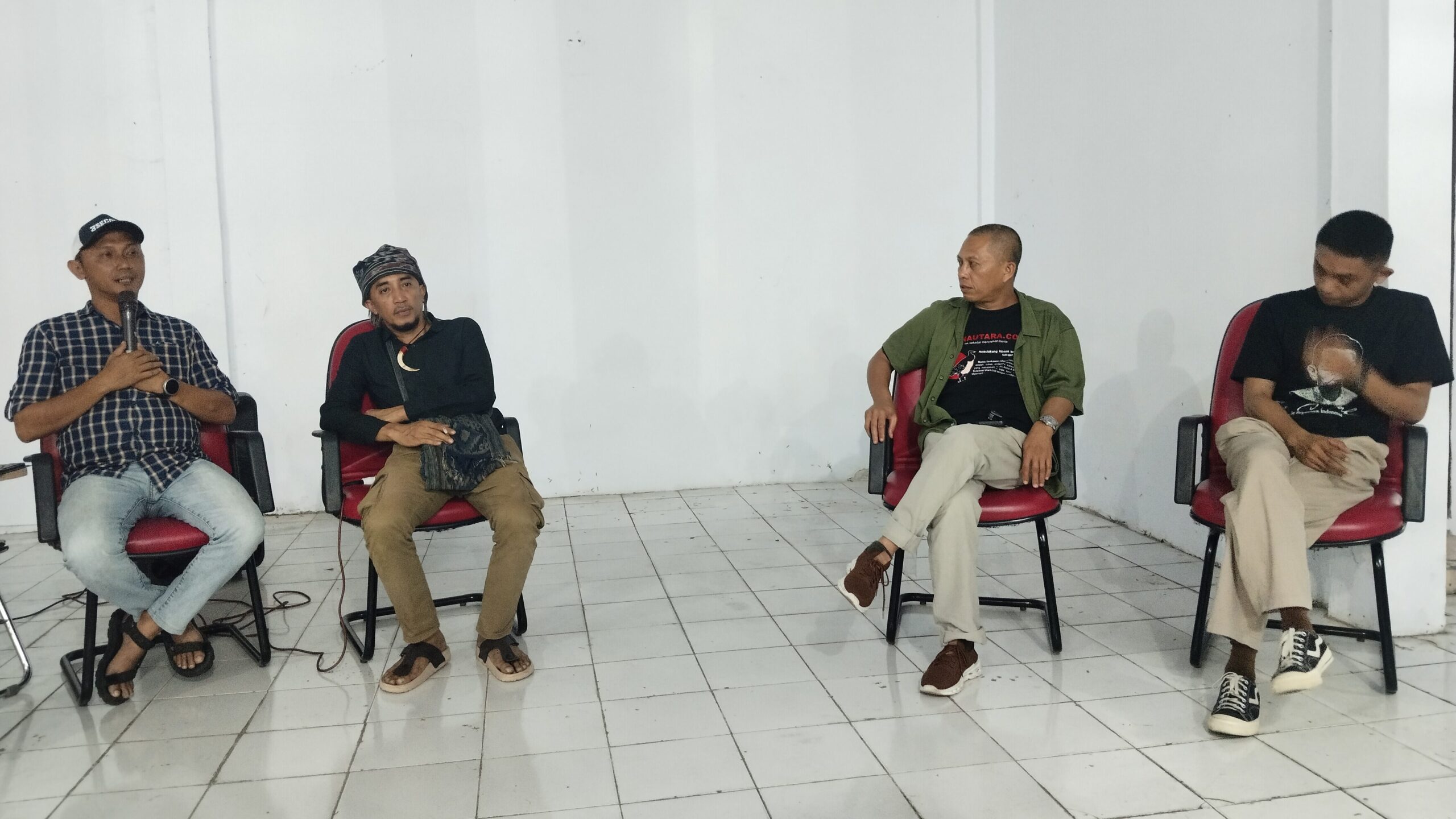 Nobar film "Pesta Babi" di Kotamobagu bangun kesadaran kritis soal tanah dan adat 10 Nobar film "Pesta Babi" di Kotamobagu bangun kesadaran kritis soal tanah dan adat